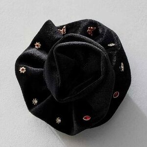 Rosette Stud Pack (Black) | Free People